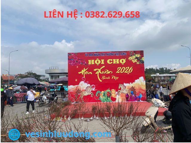 cho-thue-nha-ve-sinh-di-dong-phuong-viet-hung-02