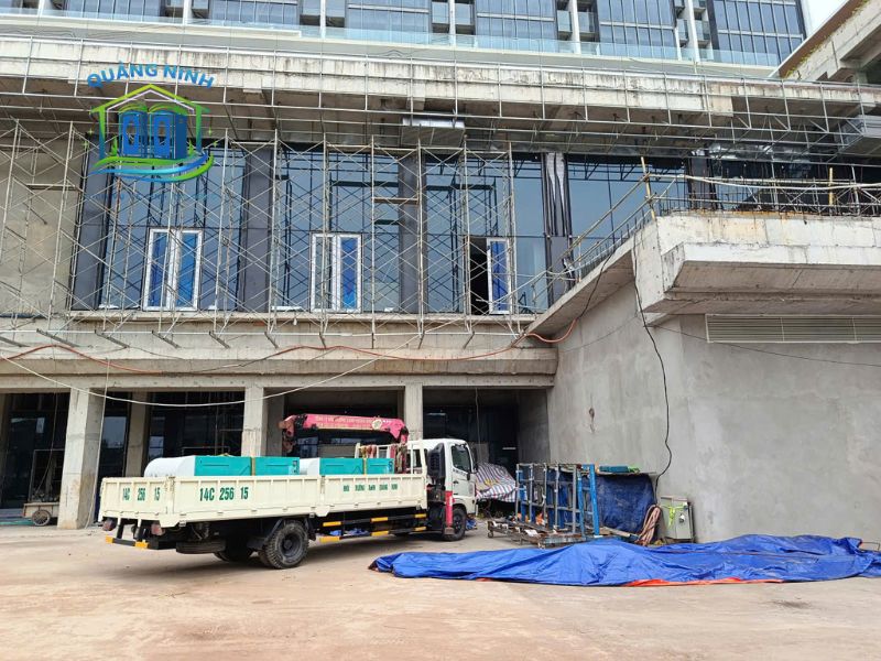 cho-thue-nha-ve-sinh-di-dong-tai-cam-pha-quang-ninh-3