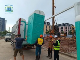 Thuê WC di động theo tháng – Giải pháp vệ sinh công trường tiết kiệm, chuyên nghiệp cho chủ thầu xây dựng