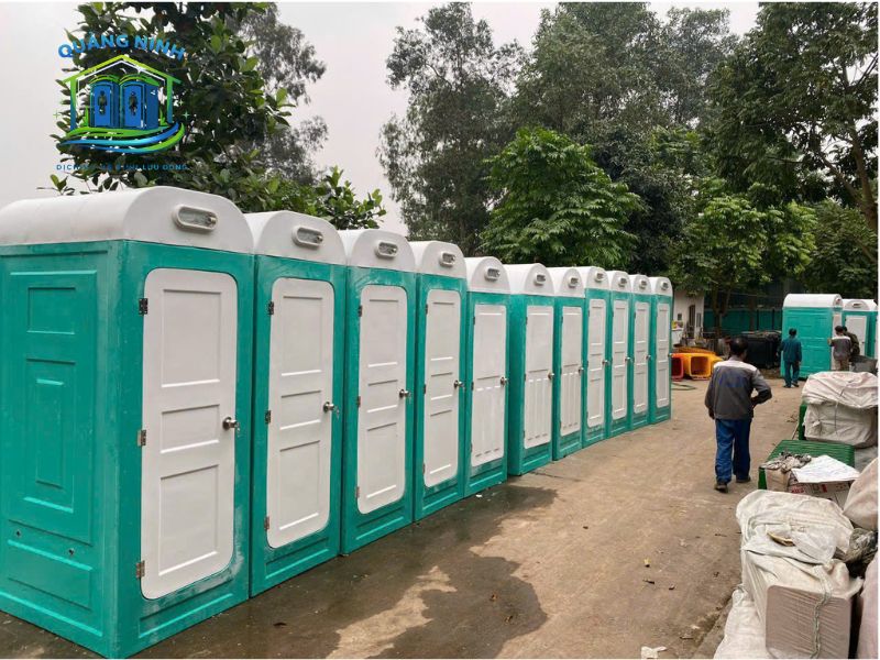 nha-ve-sinh-di-dong-quang-ninh-1